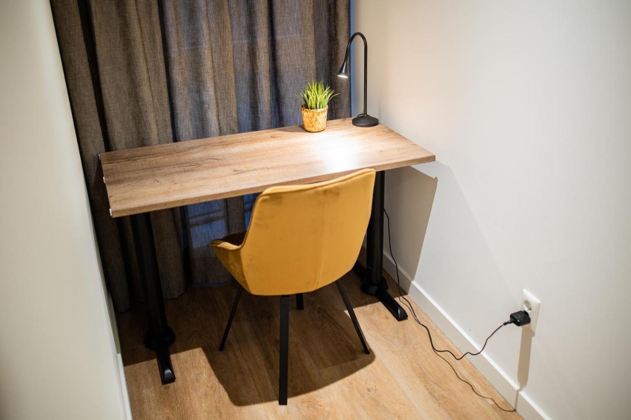 Great 95m² Two-Bedroom Apartment 蒂尔 外观 照片