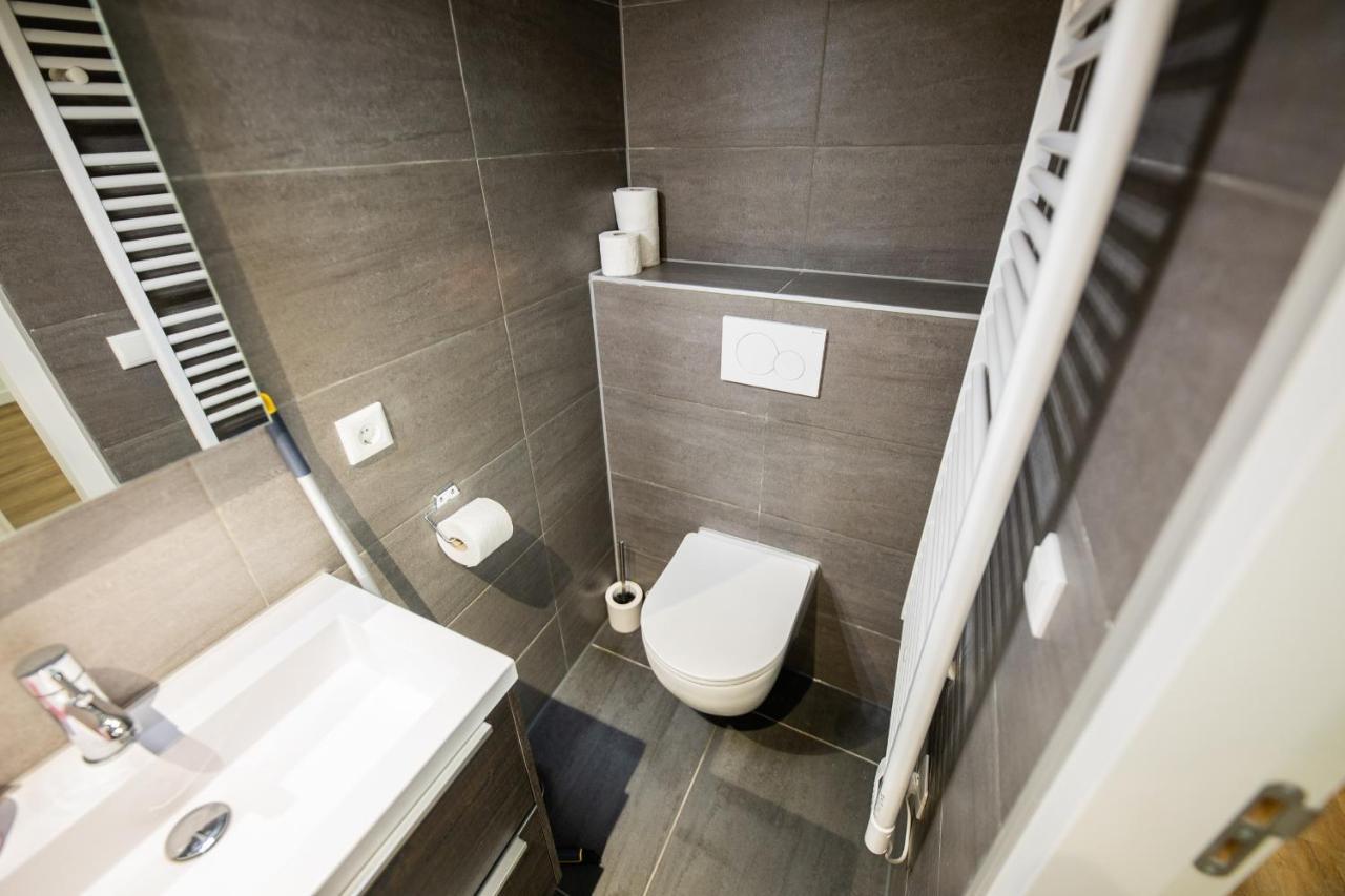 Great 95m² Two-Bedroom Apartment 蒂尔 外观 照片